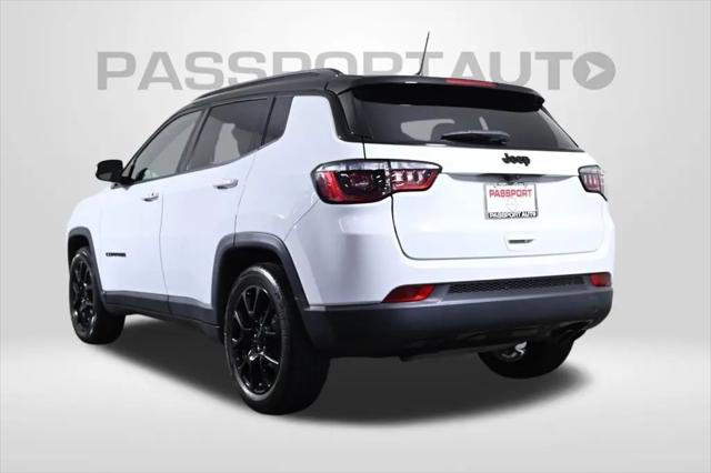 2022 Jeep Compass Altitude FWD
