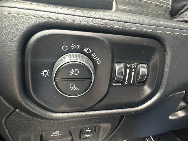 2021 Ram 1500 Limited Crew Cab 4x4 57 Box