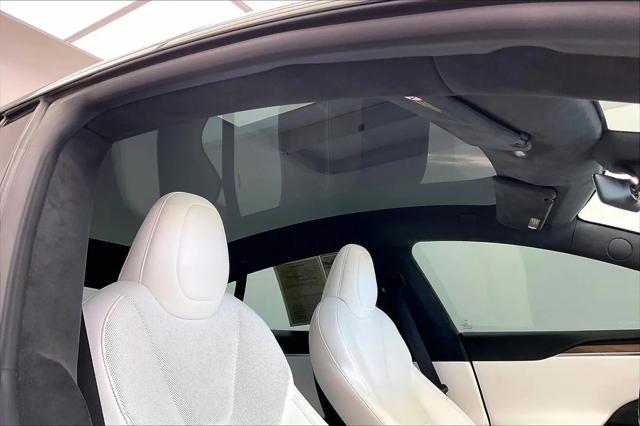2023 Tesla Model S Standard Range