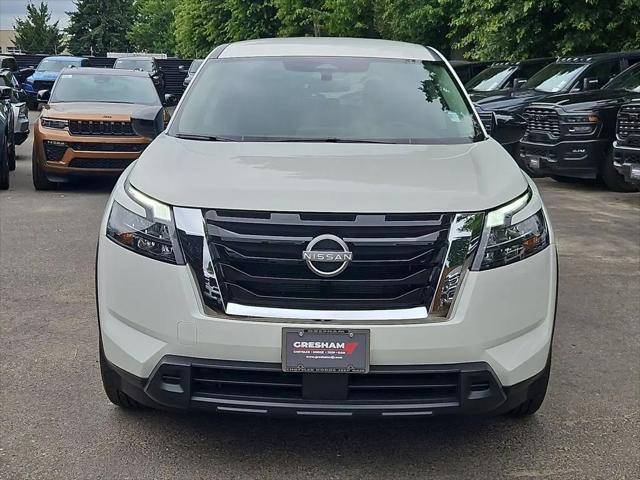 2025 Nissan Pathfinder S 4WD