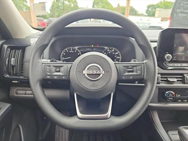 2025 Nissan Pathfinder S 4WD