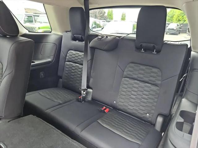2025 Nissan Pathfinder S 4WD