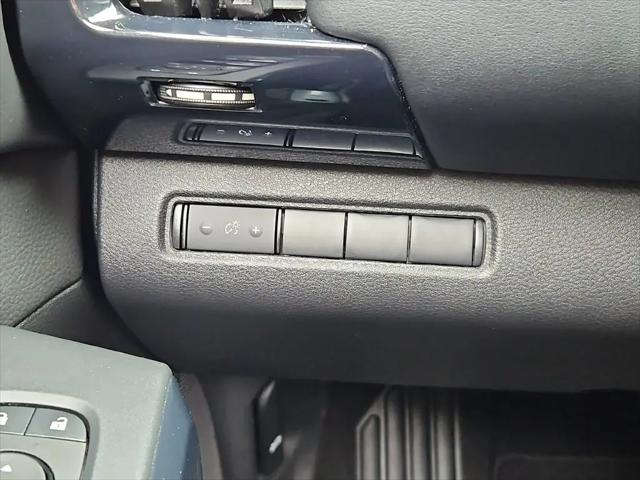 2025 Nissan Pathfinder S 4WD