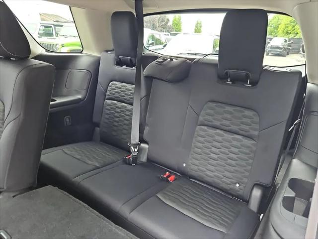 2025 Nissan Pathfinder S 4WD