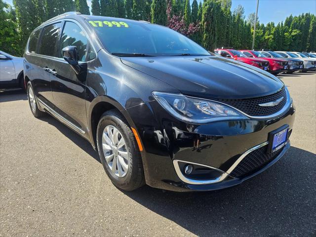 2019 Chrysler Pacifica Touring L