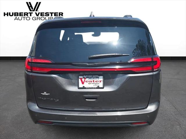 2021 Chrysler Pacifica Touring
