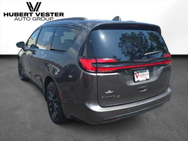2021 Chrysler Pacifica Touring