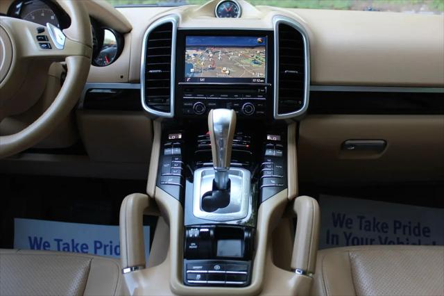 2014 Porsche Cayenne Platinum Edition
