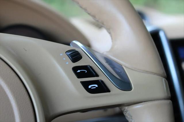 2014 Porsche Cayenne Platinum Edition