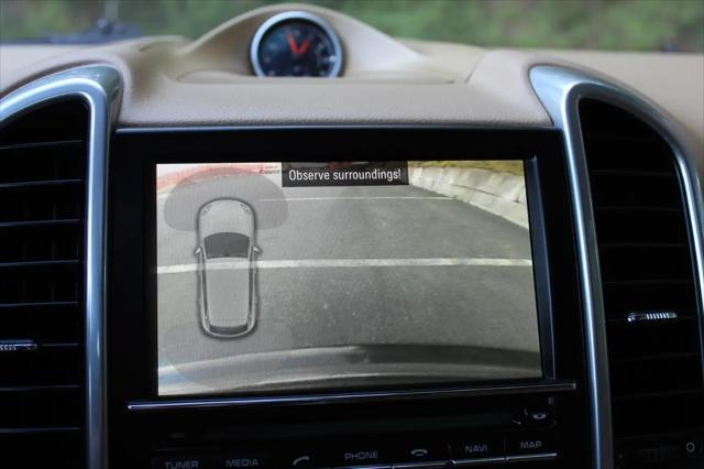 2014 Porsche Cayenne Platinum Edition
