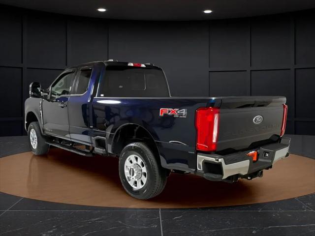 2023 Ford F-350 XLT