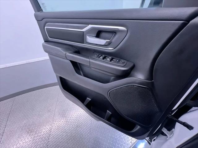 2023 Ram 1500 Big Horn Crew Cab 4x4 57 Box