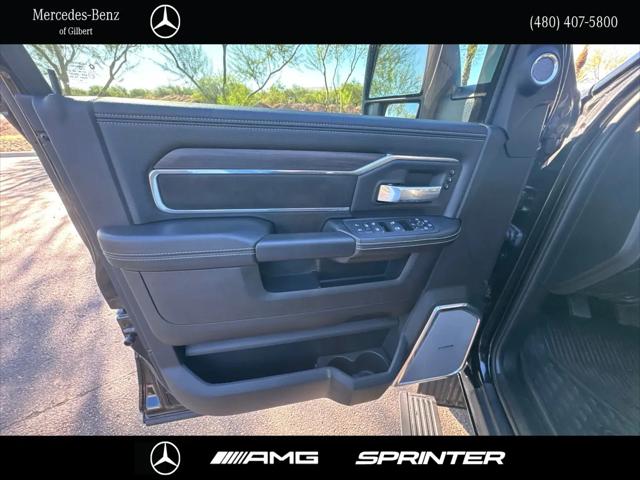 2026 Ram 3500 Laramie Crew Cab 4x4 8 Box