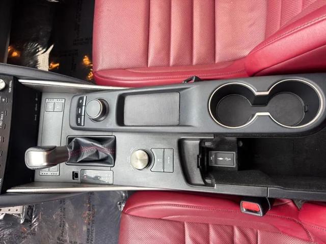 2018 Lexus IS 300 300