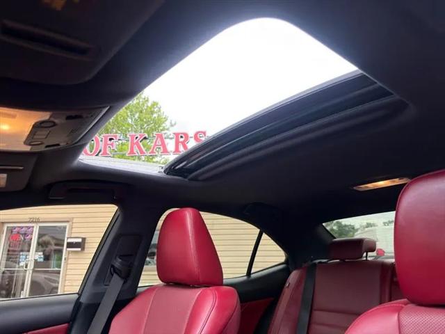 2018 Lexus IS 300 300