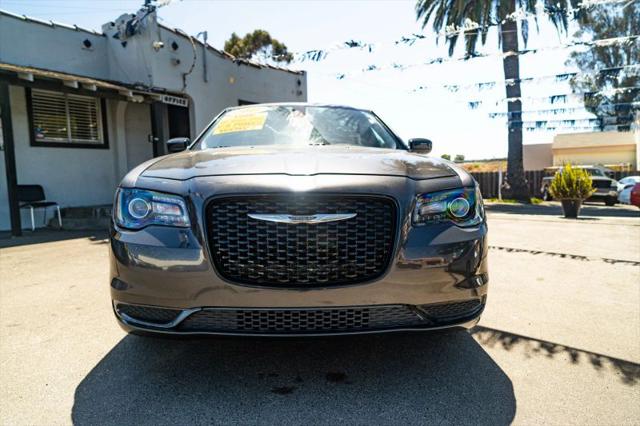 2018 Chrysler 300 Touring AWD