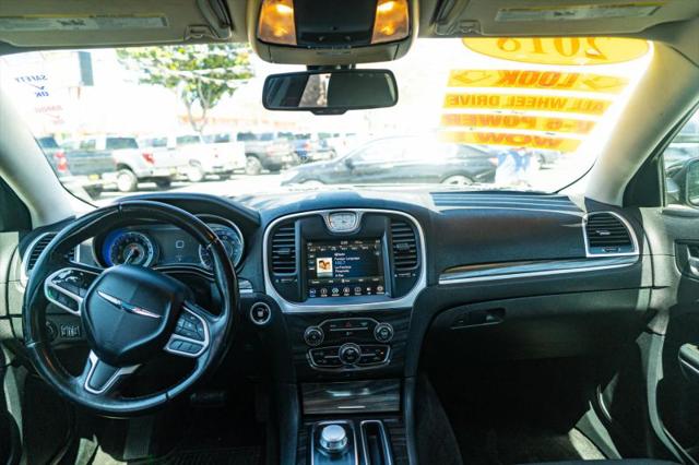 2018 Chrysler 300 Touring AWD