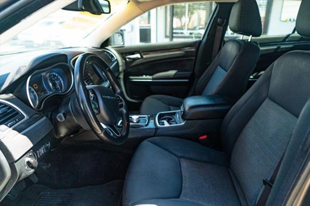 2018 Chrysler 300 Touring AWD