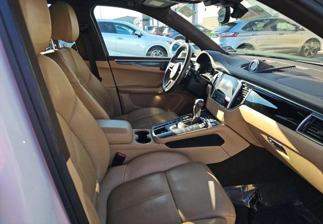 2018 Porsche Macan Sport Edition