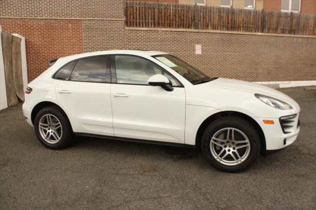 2018 Porsche Macan Sport Edition