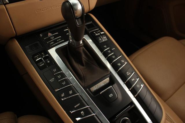 2018 Porsche Macan Sport Edition