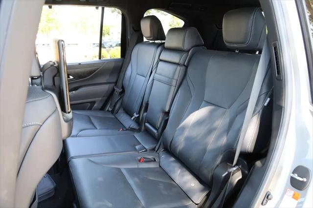 2022 Lexus LX Luxury