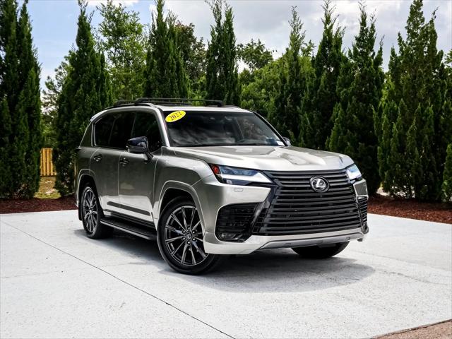 2022 Lexus LX Luxury