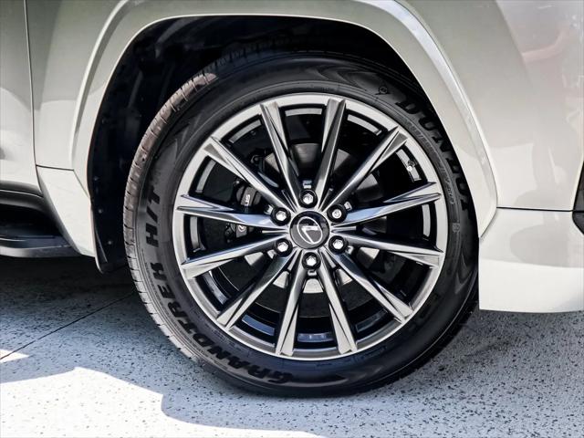 2022 Lexus LX Luxury