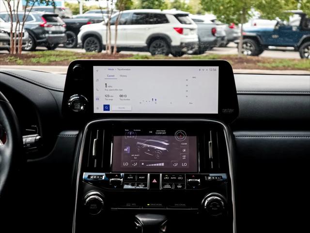 2022 Lexus LX Luxury
