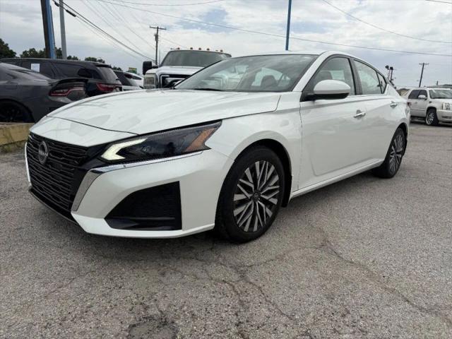 2023 Nissan Altima SV FWD for sale in Garland, TX