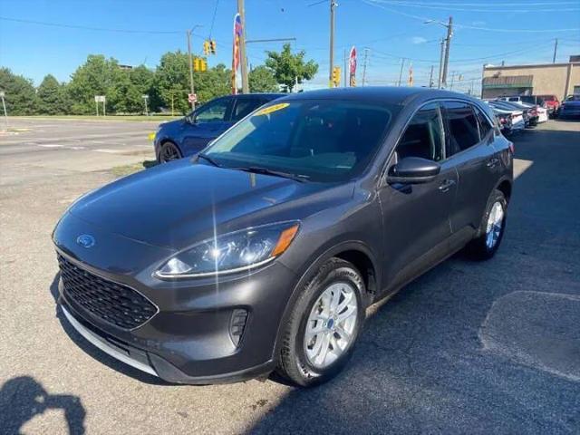 2020 Ford Escape SE for sale in Lapeer, MI