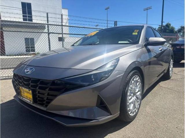 2021 Hyundai Elantra SE for sale in Fresno, CA