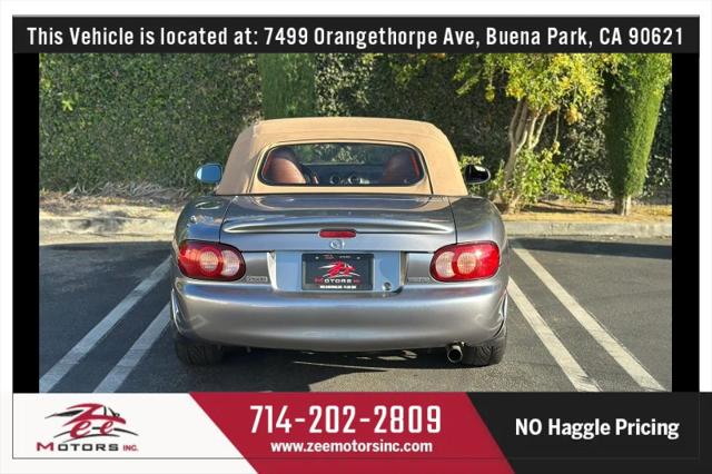 2002 Mazda MX-5 SE