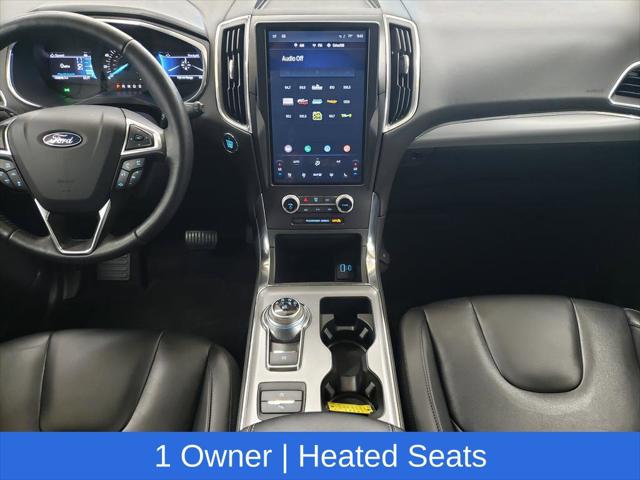 2021 Ford Edge Titanium