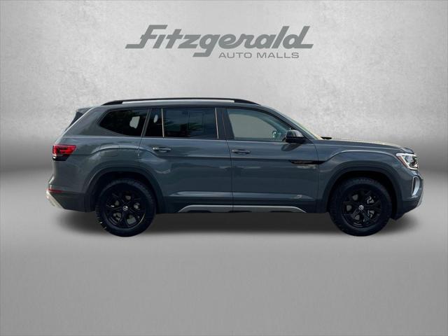 2024 Volkswagen Atlas 2.0T Peak Edition SE w/Technology 2024 Volkswagen Atlas 2.0T Peak Edition SE w/Technology