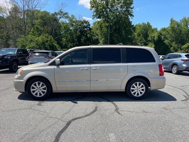 2013 Chrysler Town and Country Touring