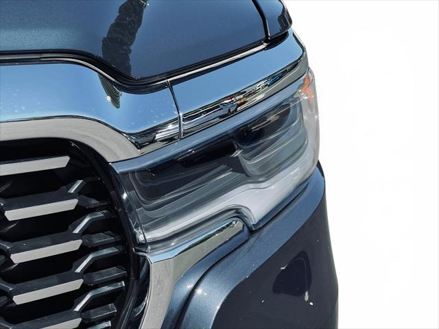 2026 Ram 1500 Tungsten Crew Cab 4x4 57 Box