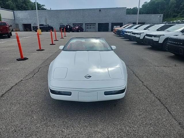 1994 Chevrolet Corvette Base 1994 Chevrolet Corvette Base