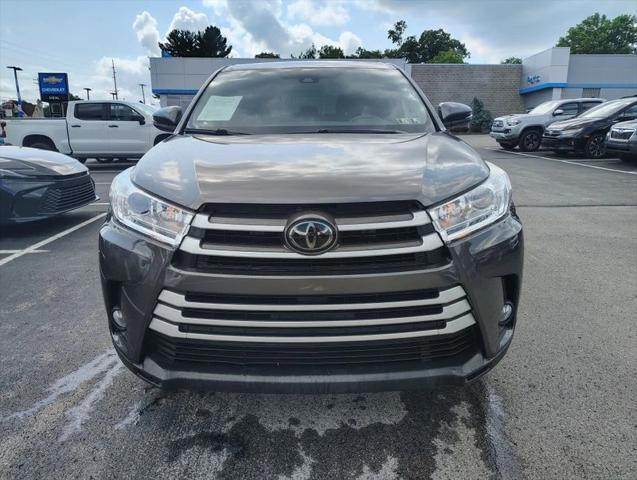 2017 Toyota Highlander LE Plus 2017 Toyota Highlander LE Plus