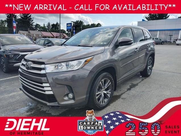 2017 Toyota Highlander LE Plus 2017 Toyota Highlander LE Plus