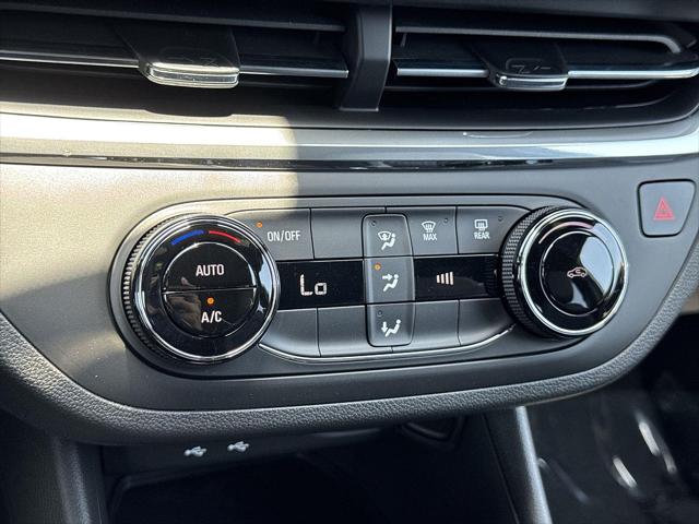 2026 Buick NV Preferred FWD