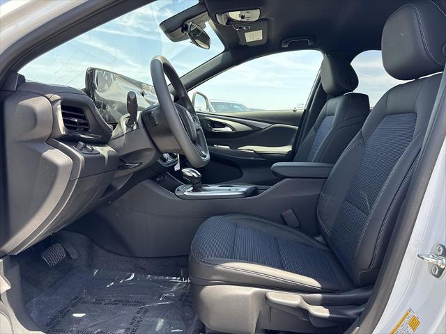 2026 Buick NV Preferred FWD