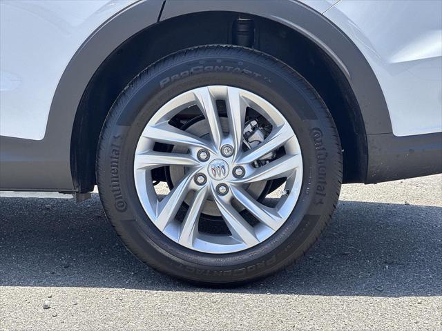 2026 Buick NV Preferred FWD
