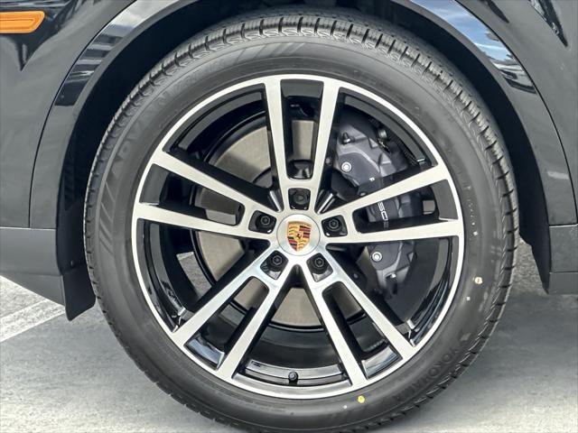 2026 Porsche Cayenne Unknown