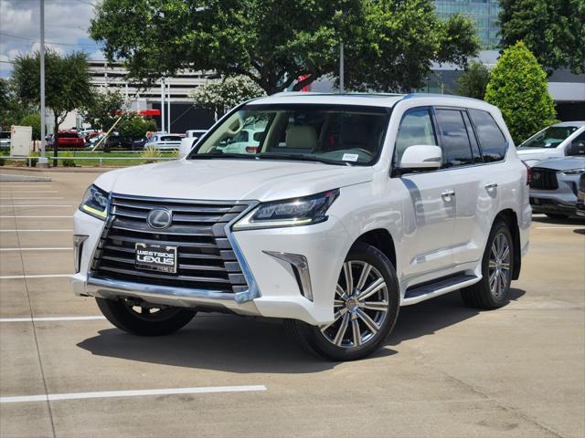 2017 Lexus LX 600 570's photo