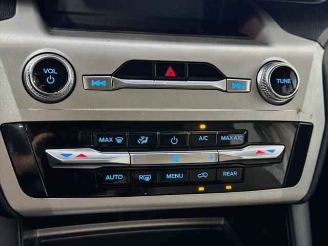 2022 Ford Explorer Base