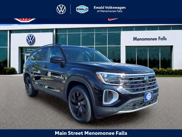 2026 Volkswagen Atlas SE with Technology for sale in Menomonee Falls, WI