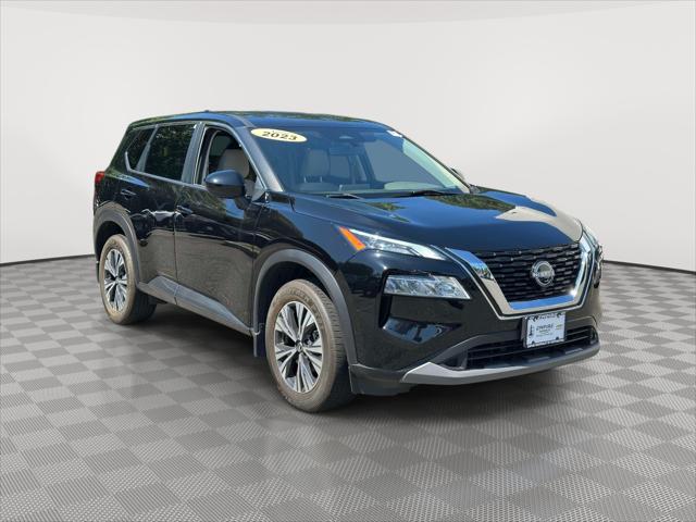 2023 Nissan Rogue SV FWD for sale in Huntington Station, NY