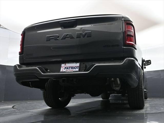 2026 Ram 1500 Express Crew Cab 4x4 5'7" Box