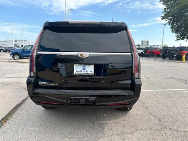 2016 Cadillac Escalade Platinum
